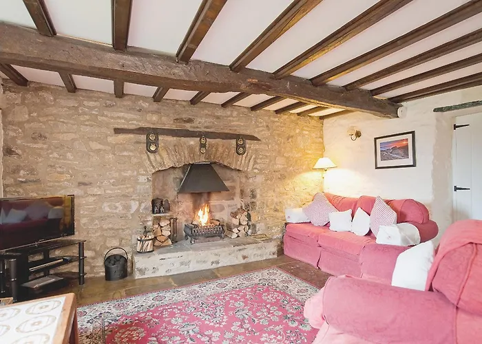 Holly Cottage